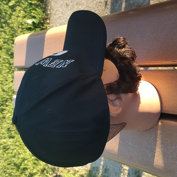 Polo Ralph Lauren Men’s NEW YORK 711 Fitted Baseball Hat  Cap Black, Size L - Picture 6 of 9